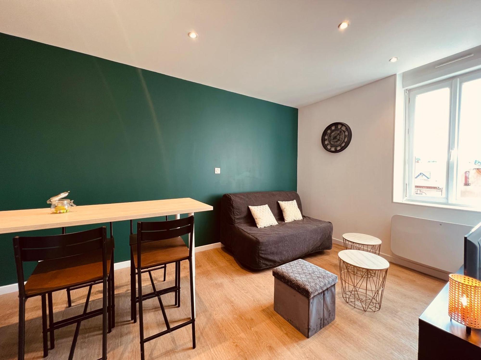 Le Gatsby - Homy Apartment Montlucon
